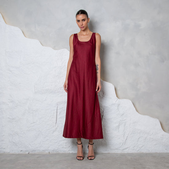 Burgundy Ring-Back Maxi Dress